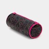 CARTUCHERA MOOVING TUBO HEARTS  NEGRA CON FUCSIA COD 1510525 1UND